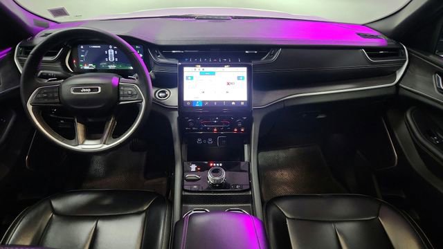 Used 2024 Jeep Grand Cherokee Limited 4xe image 17