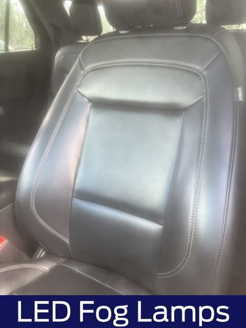 Certified 2023 Ford Explorer XLT w/ Equipment Group 202A AWD/4WD image 9