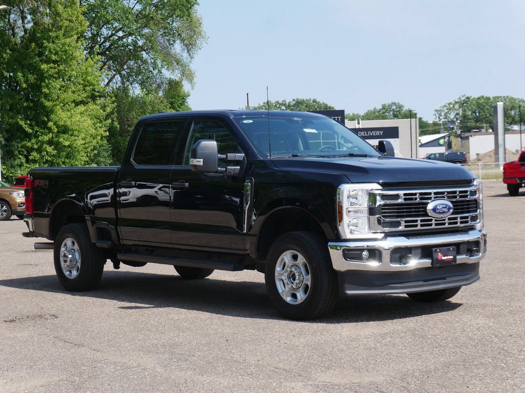 Certified 2025 Ford F350 XLT w/ 360-Degree Camera Package