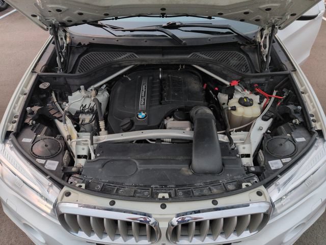 Used 2017 BMW X5 xDrive35i AWD/4WD image 51