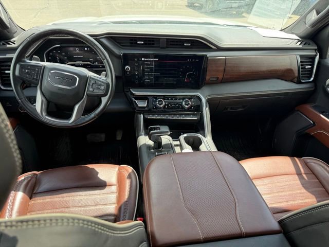 Used 2023 GMC Sierra 1500 Denali Ultimate AWD/4WD image 16