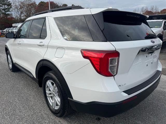 Certified 2023 Ford Explorer XLT image 2