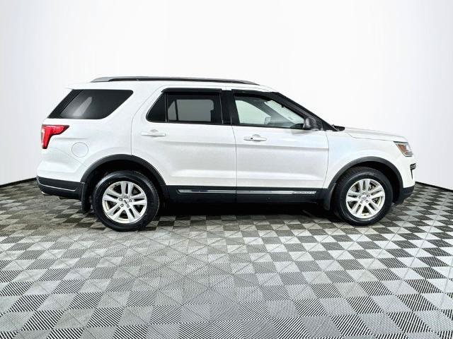 Certified 2019 Ford Explorer XLT AWD/4WD image 8