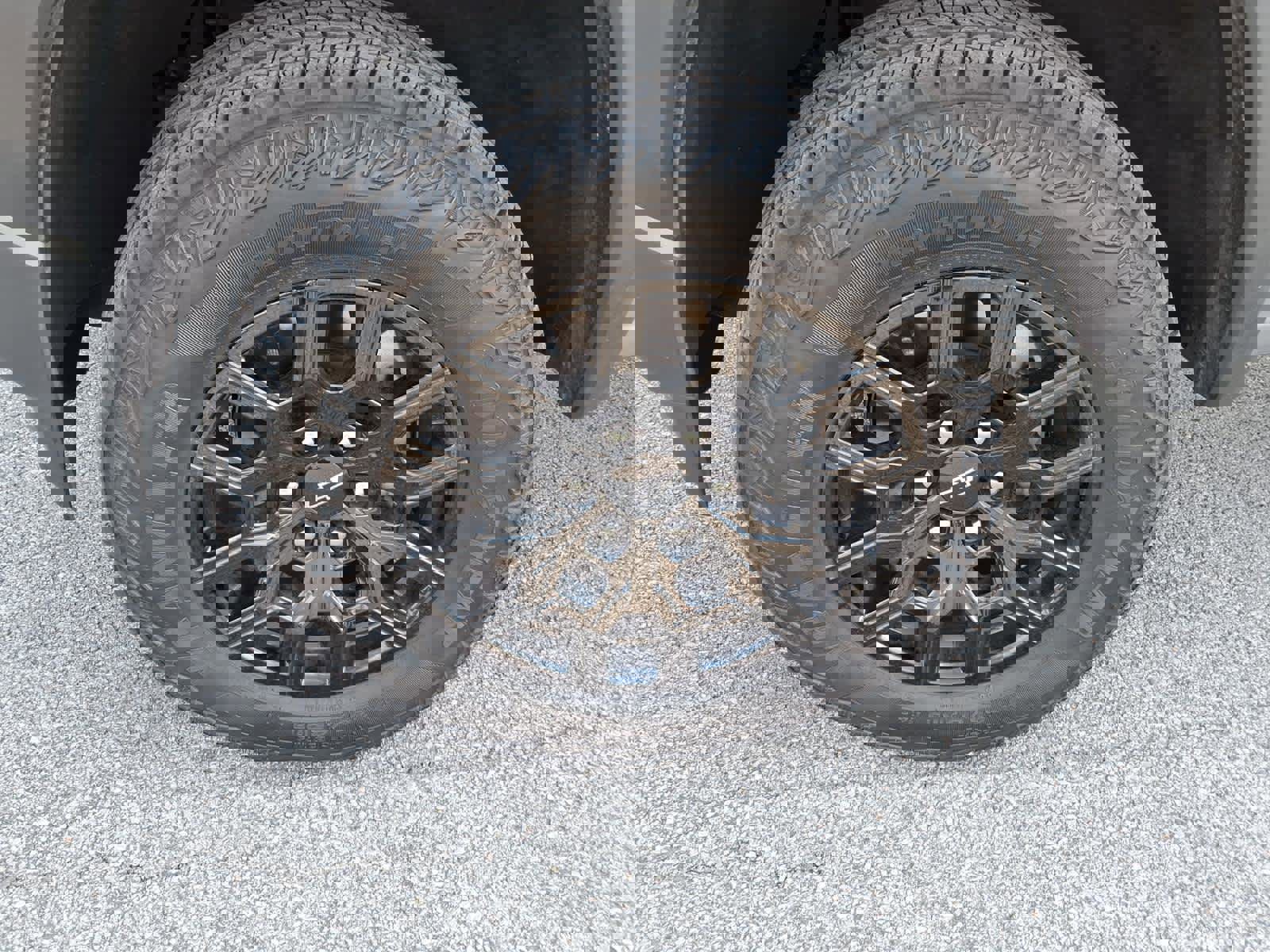 Used 2025 Chevrolet Colorado Trail Boss image 5