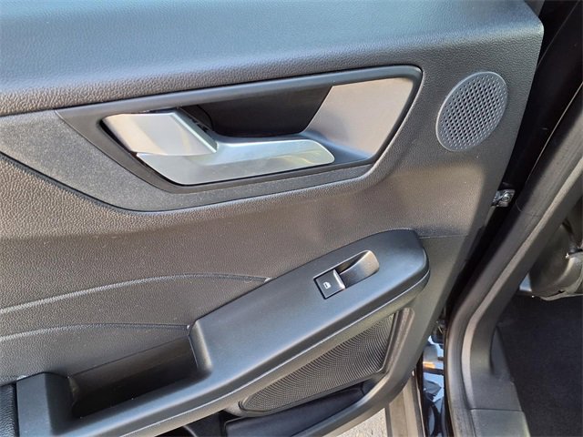 Certified 2023 Ford Escape ST-Line Elite w/ Premium Technology Package image 19