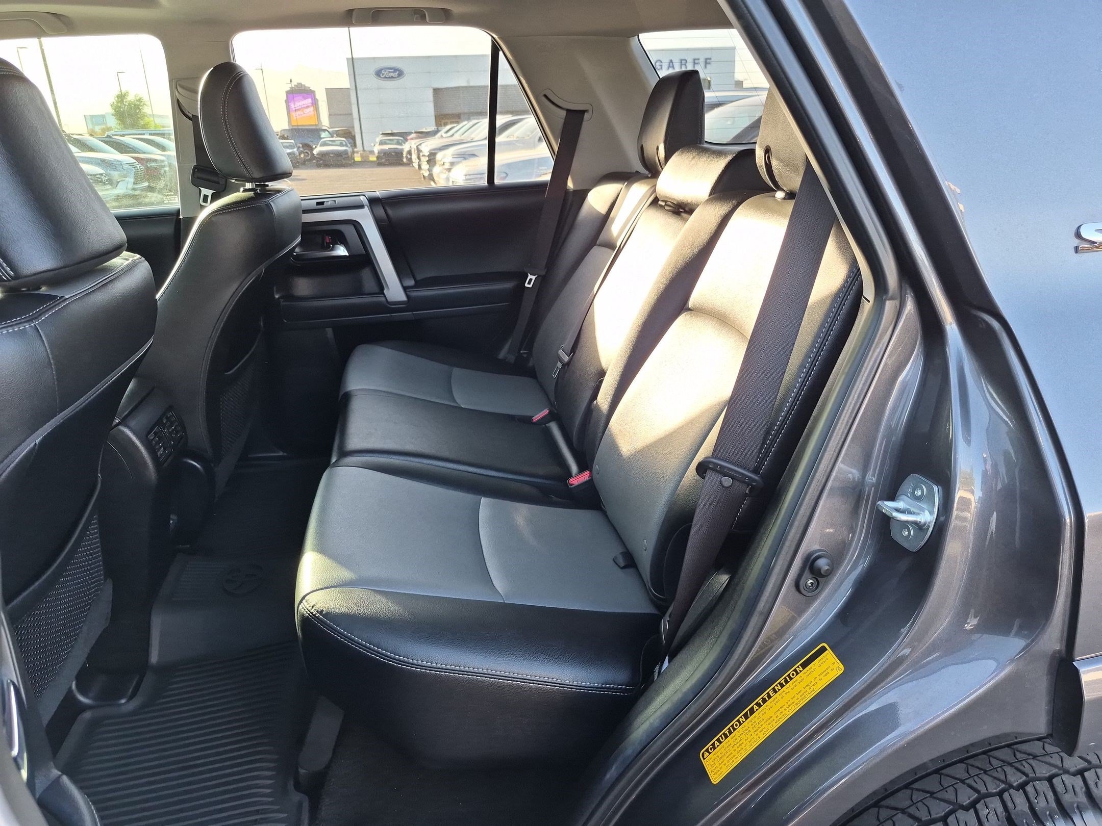 Used 2021 Toyota 4Runner SR5 Premium w/ Moonroof Package AWD/4WD image 31