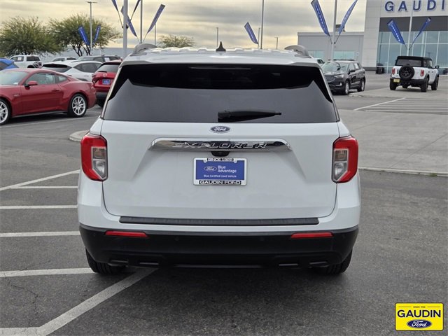 Certified 2021 Ford Explorer XLT image 6