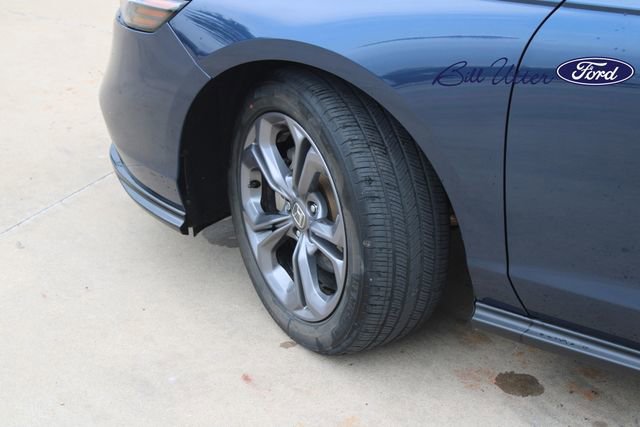 Used 2023 Honda Accord EX image 9