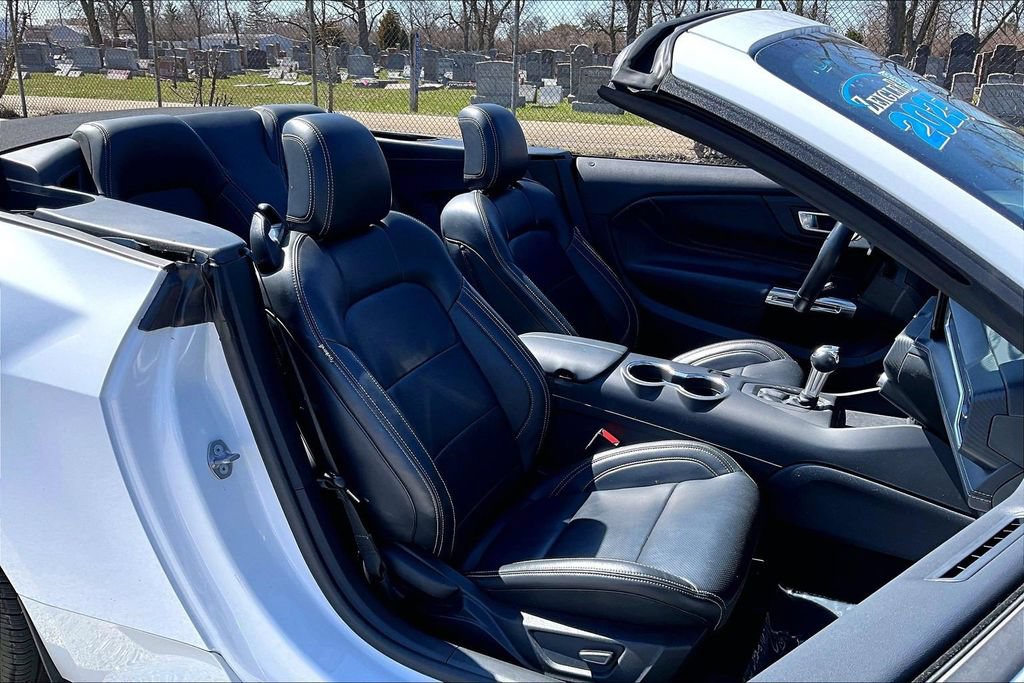 Certified 2025 Ford Mustang Premium RWD image 7