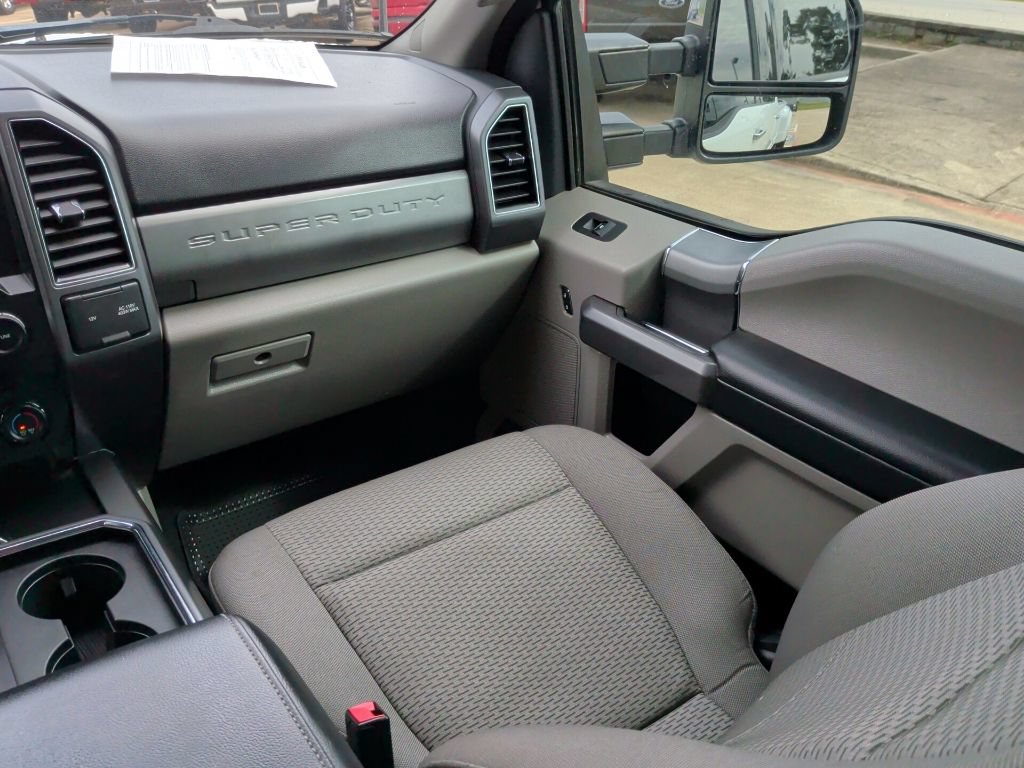 Certified 2022 Ford F350 XLT w/ XLT Premium Package AWD/4WD image 12