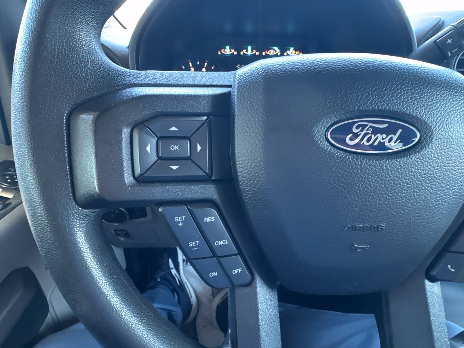 Certified 2020 Ford F150 XL w/ Equipment Group 101A Mid AWD/4WD image 25