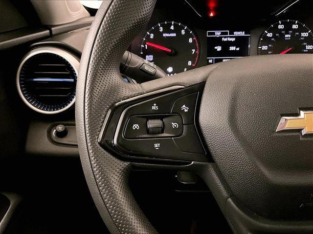 Used 2026 Chevrolet Trax LS FWD image 16