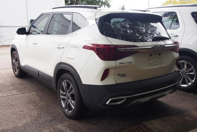 Used 2023 Kia Seltos S w/ Navigation Package FWD image 5