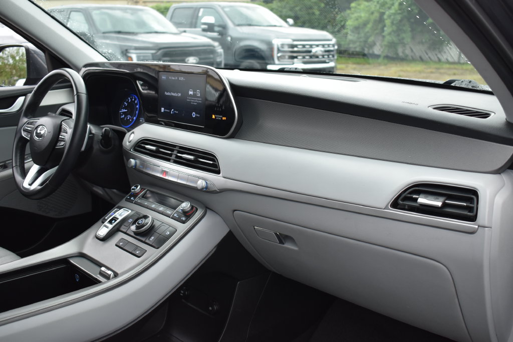 Used 2022 Hyundai Palisade SEL FWD image 33