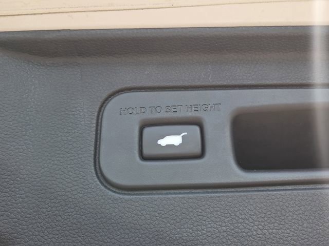 Used 2023 Honda Pilot Touring image 27