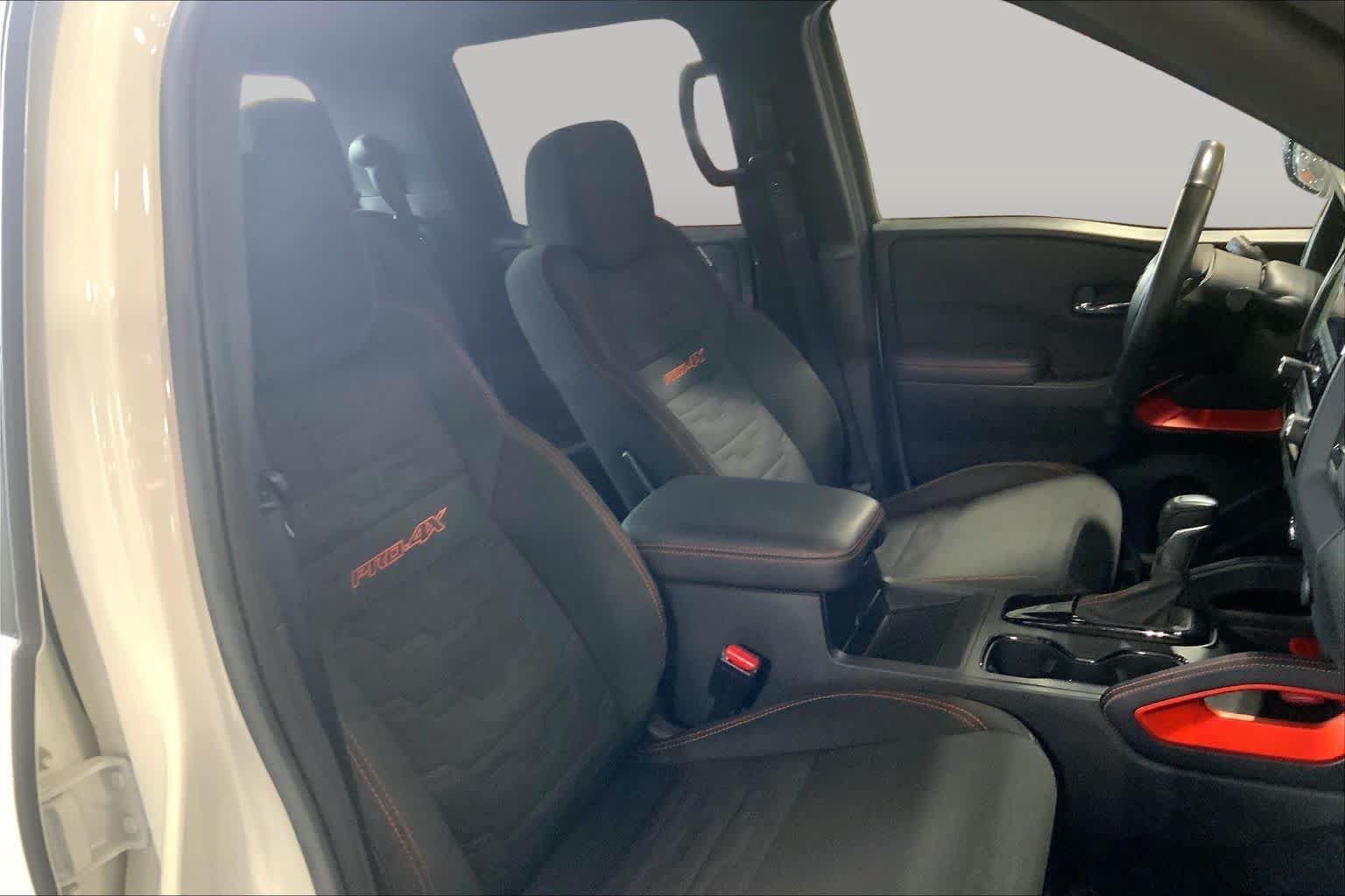 Used 2024 Nissan Frontier PRO-4X w/ Pro Convenience Package AWD/4WD image 9