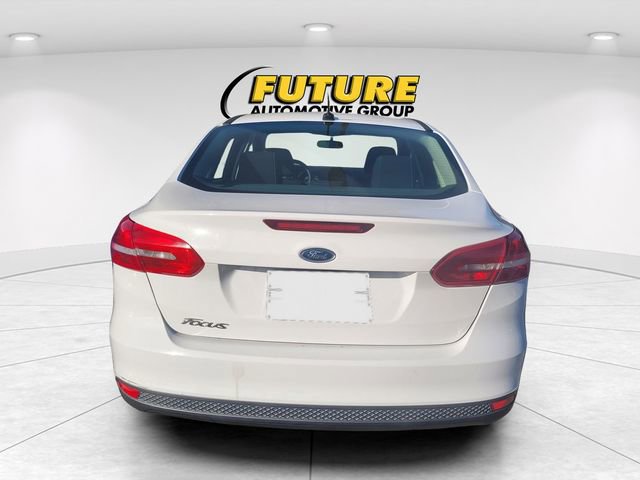 Certified 2017 Ford Focus S FWD image 4