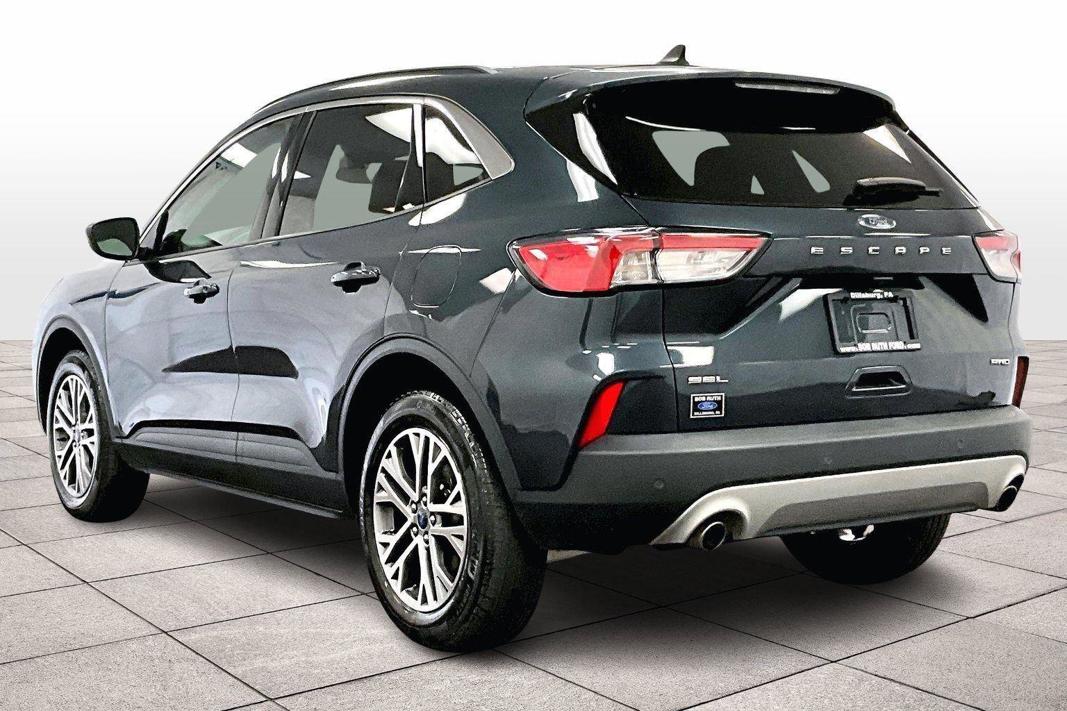 Certified 2022 Ford Escape SEL image 4