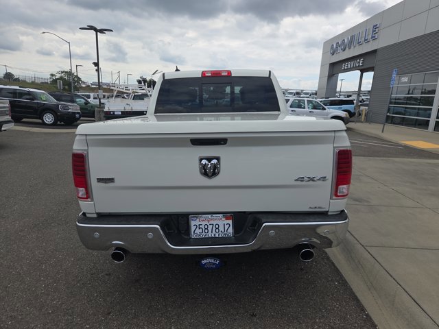 Used 2017 RAM 1500 Laramie w/ Convenience Group AWD/4WD image 4