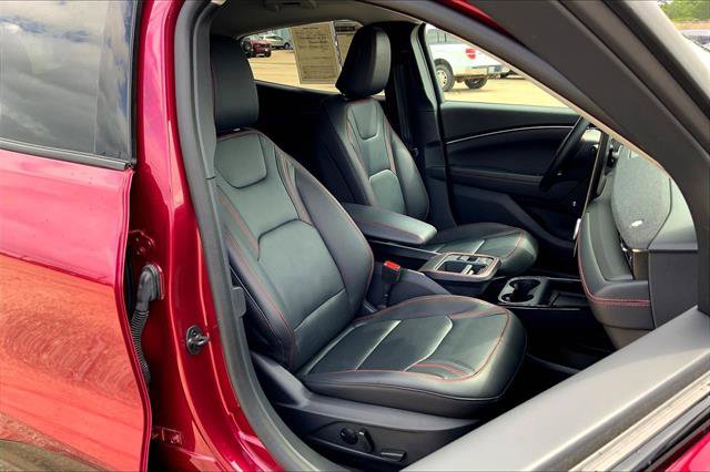 Certified 2025 Ford Mustang Mach-E Premium w/ Sport Appearance Package AWD/4WD image 6