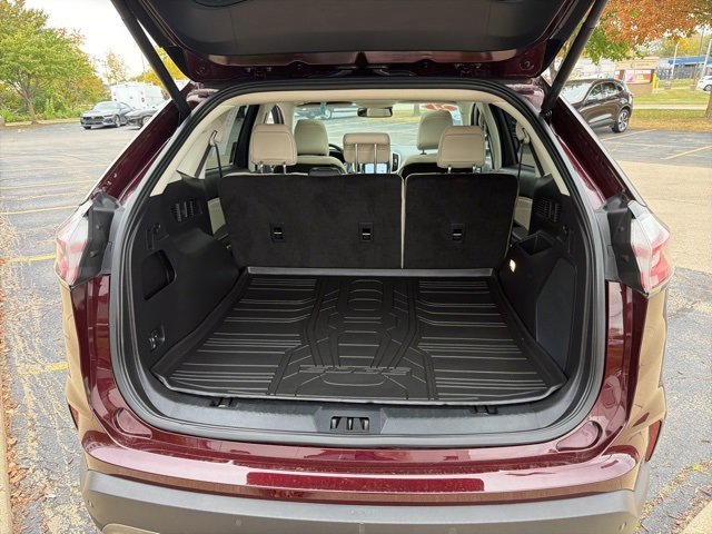 Certified 2024 Ford Edge Titanium image 27