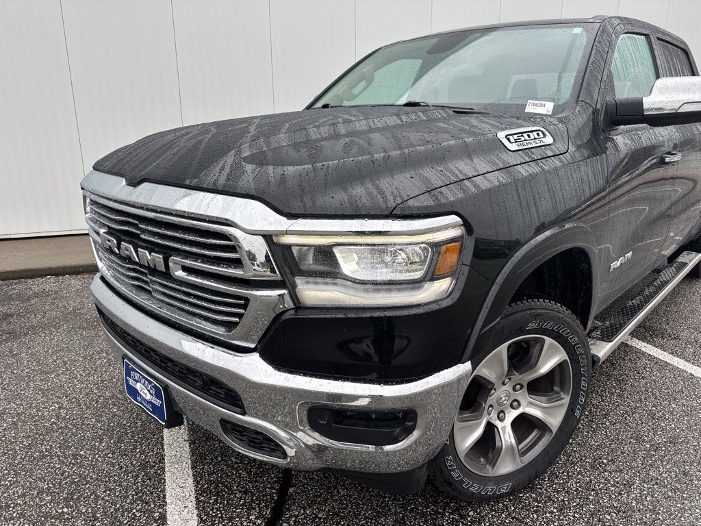 Used 2019 RAM 1500 Laramie AWD/4WD image 2