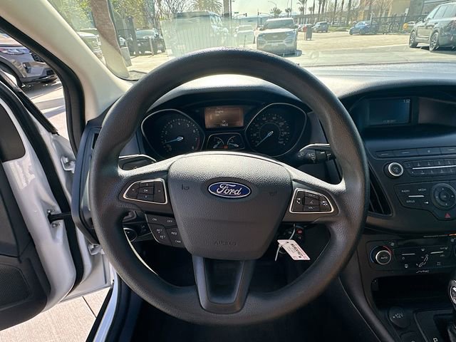 Certified 2018 Ford Focus SE image 11