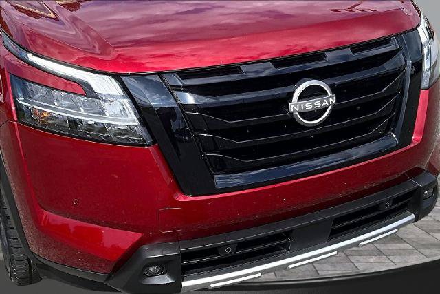 Used 2023 Nissan Pathfinder SL w/ SL Premium Package AWD/4WD image 29