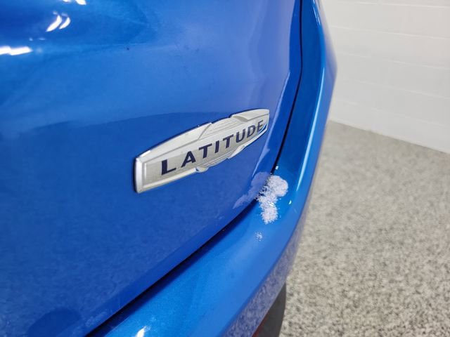 Used 2024 Jeep Compass Latitude w/ Convenience Group image 27