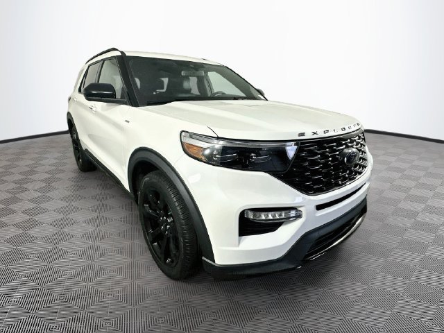 Certified 2023 Ford Explorer ST-Line w/ Class IV Trailer Tow Package AWD/4WD image 4