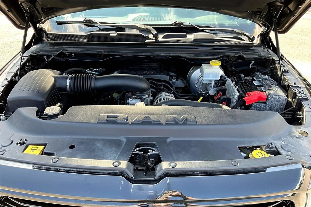 Used 2020 RAM 1500 Big Horn AWD/4WD image 33
