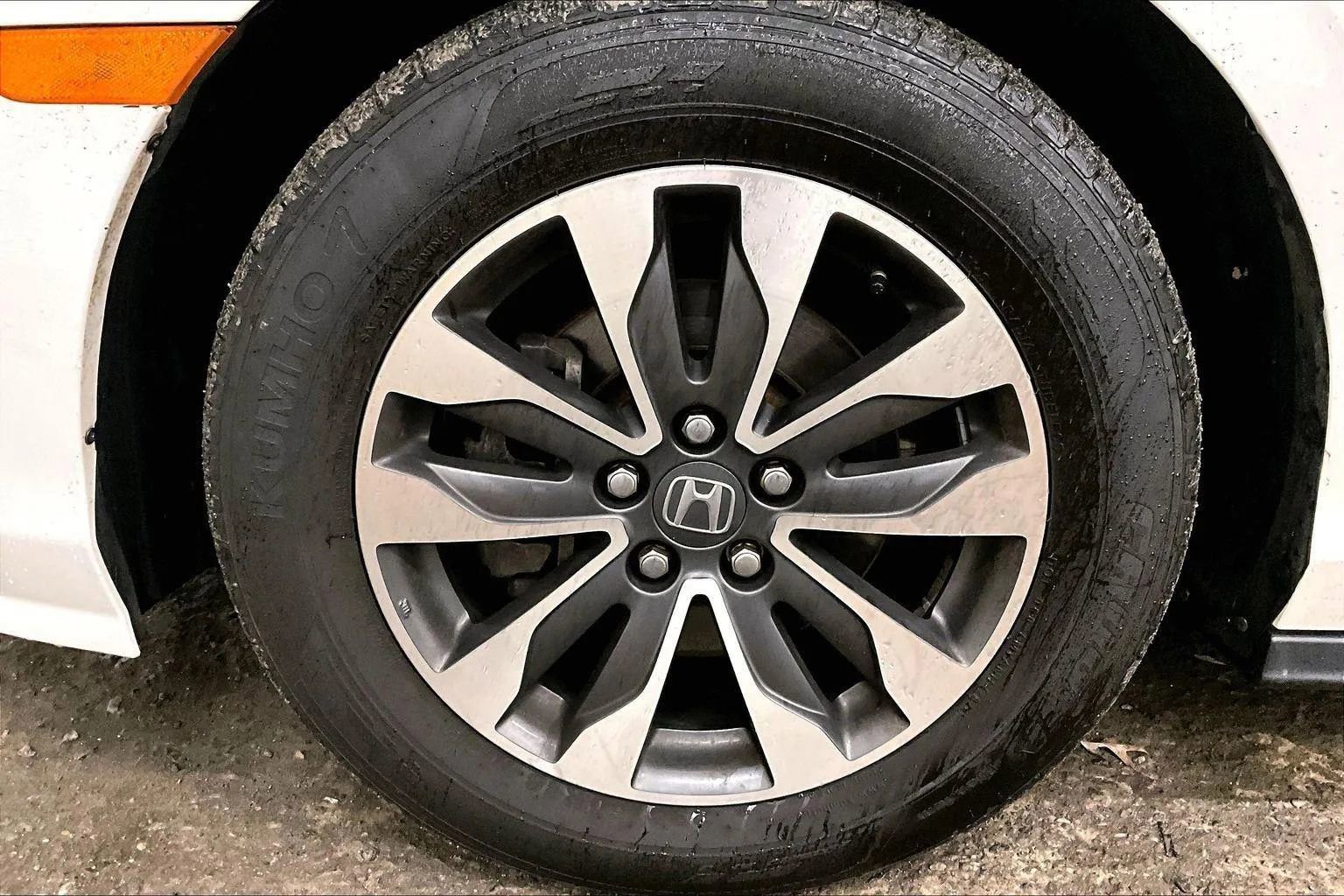 Used 2021 Honda Odyssey EX-L image 8