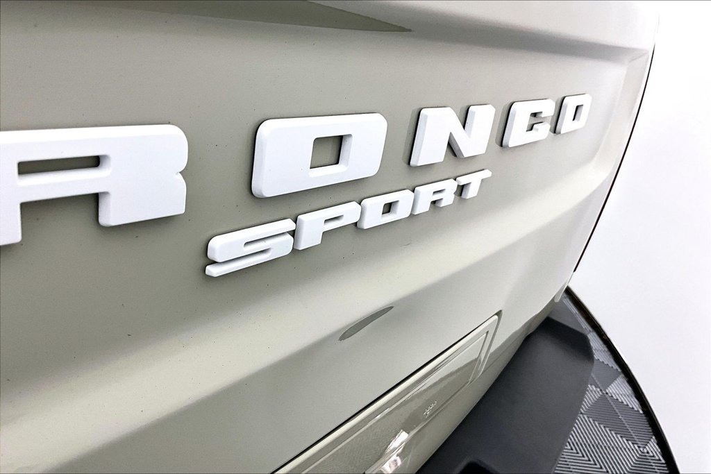 Certified 2024 Ford Bronco Sport Badlands w/ Premium Package AWD/4WD image 14