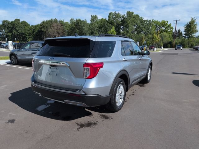 Certified 2023 Ford Explorer XLT w/ Equipment Group 202A AWD/4WD image 7
