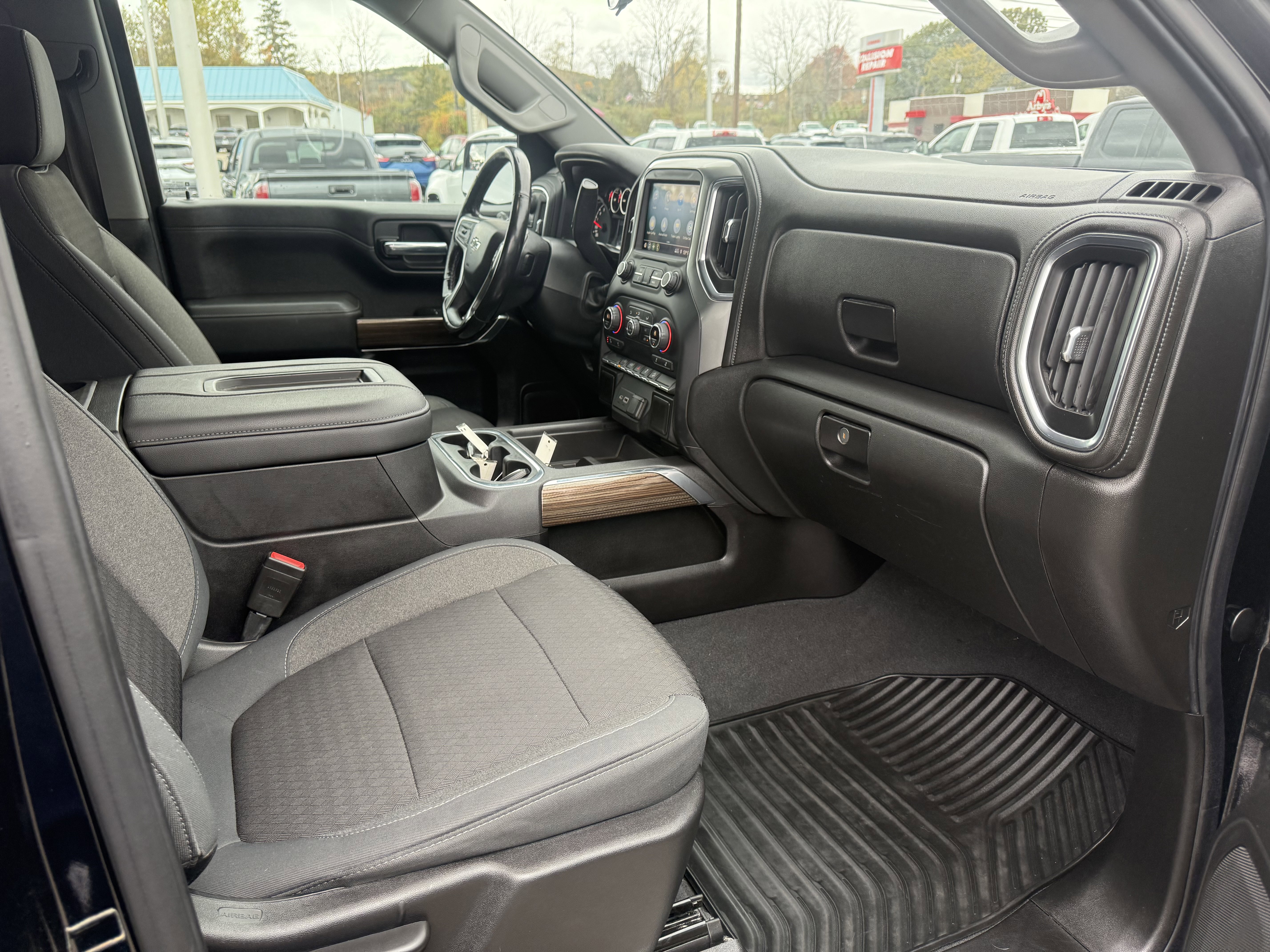 Used 2019 Chevrolet Silverado 1500 RST w/ All-Star Edition image 11