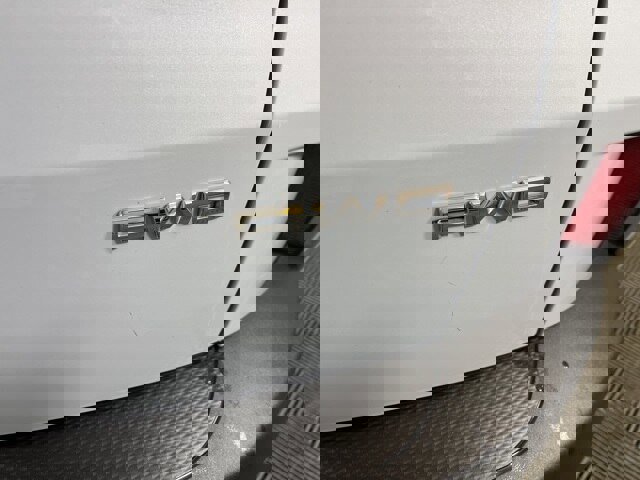 Certified 2025 Ford Escape Platinum image 12