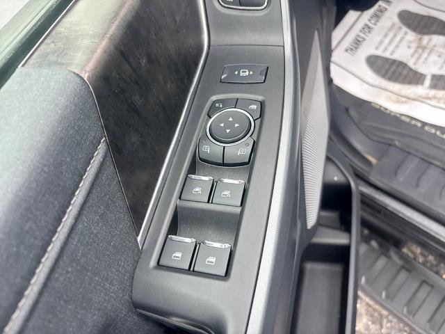 Certified 2024 Ford F250 Lariat w/ Lariat Ultimate Package AWD/4WD image 27