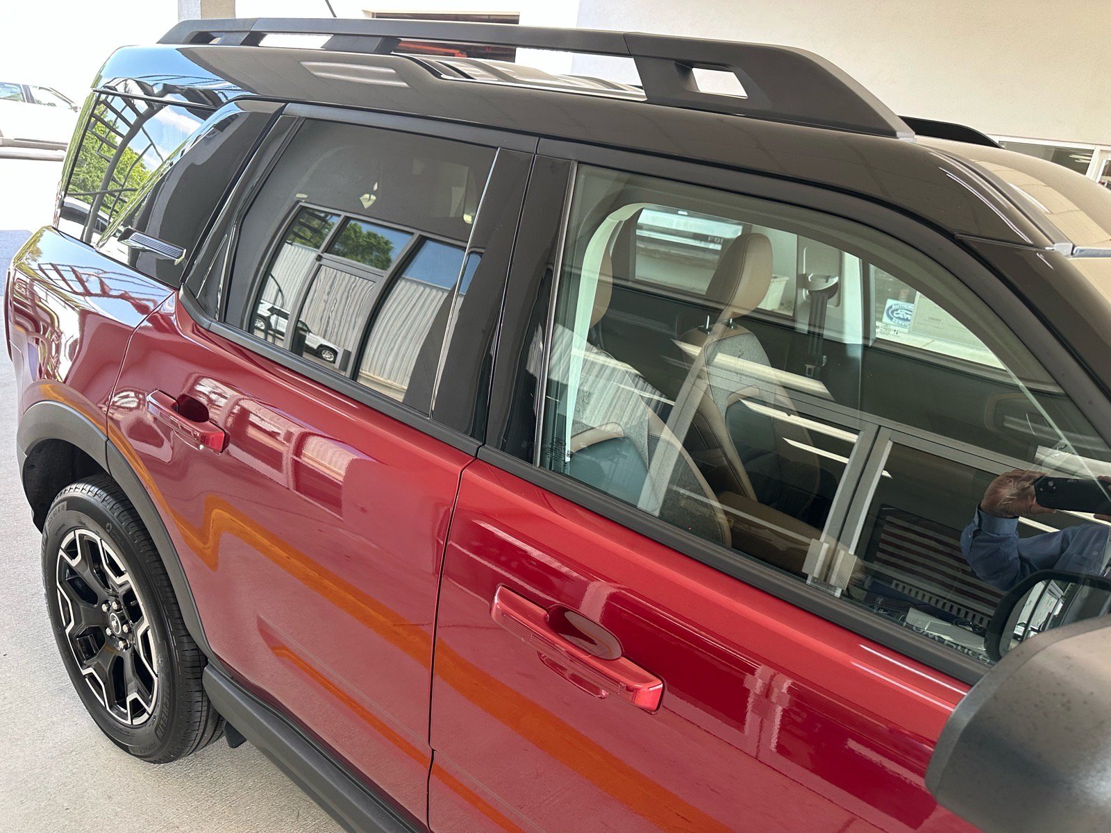 Certified 2025 Ford Bronco Sport Outer Banks w/ Outer Banks Tech Package+ AWD/4WD image 13