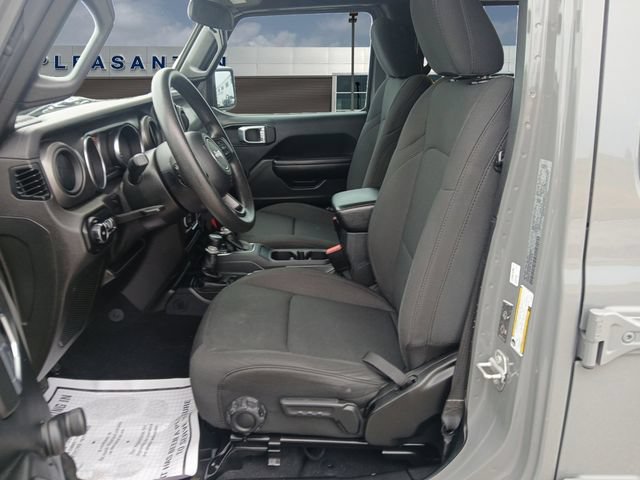 Used 2021 Jeep Wrangler Unlimited Sport AWD/4WD image 9