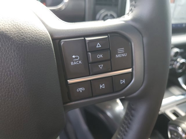 Certified 2022 Ford F150 Lariat w/ Equipment Group 502A High image 28