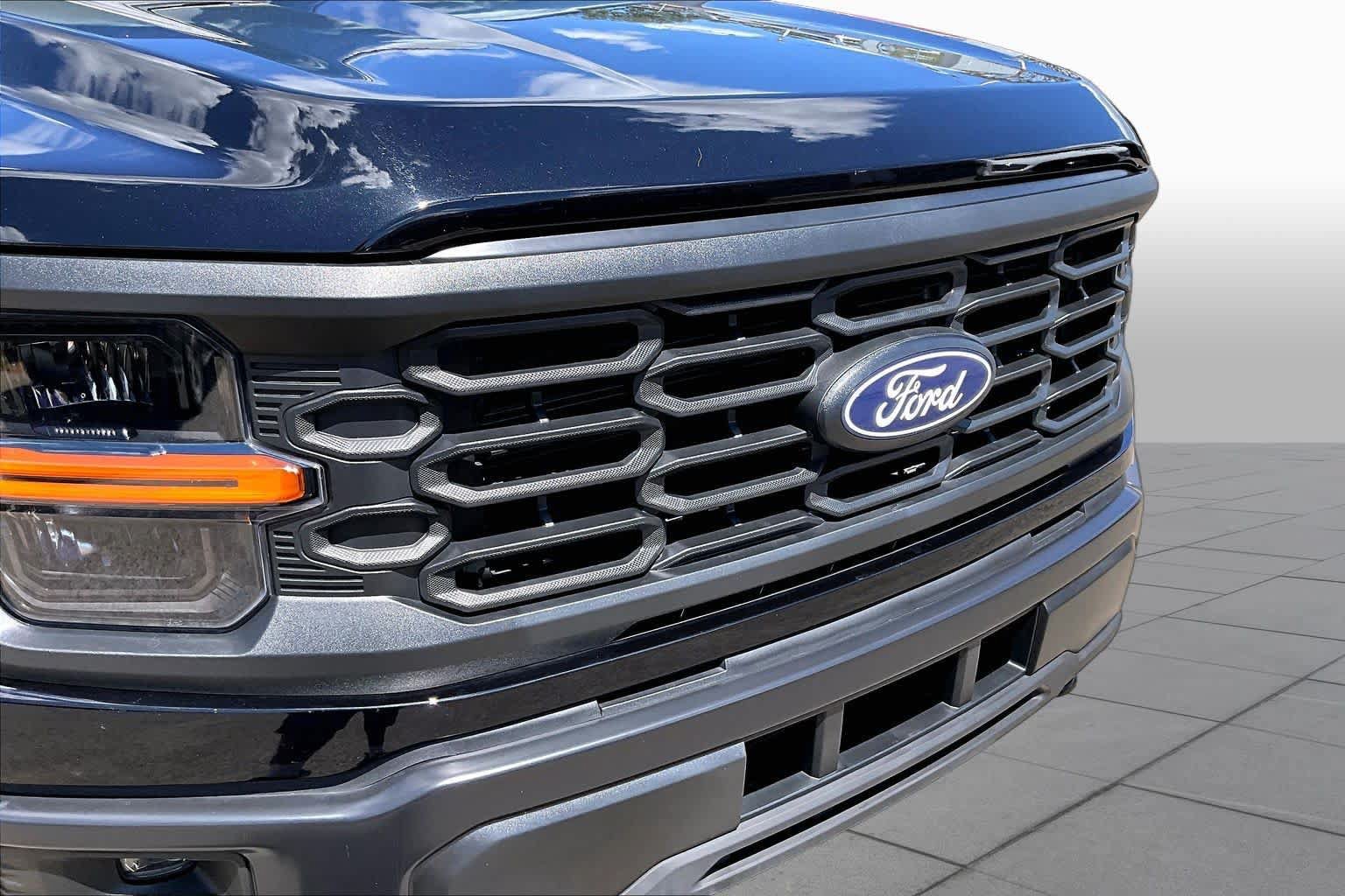 Certified 2025 Ford F150 STX w/ Equipment Group 201A FX4 AWD/4WD image 30