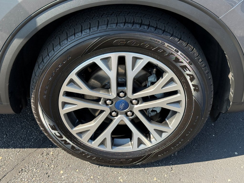 Certified 2021 Ford Escape SEL AWD/4WD image 9