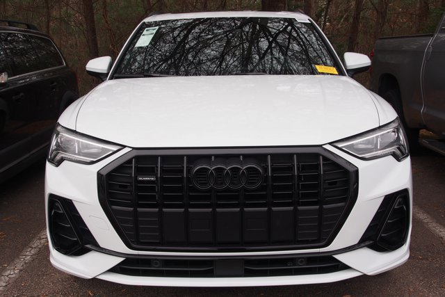 Used 2021 Audi Q3 2.0T Premium Plus w/ Premium Plus Package image 8