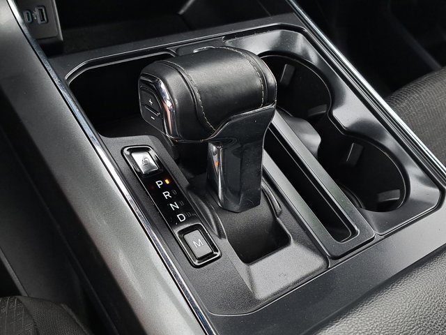 Certified 2022 Ford F150 XLT w/ Equipment Group 302A High image 32