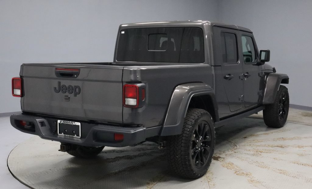Used 2024 Jeep Gladiator Sport AWD/4WD image 10
