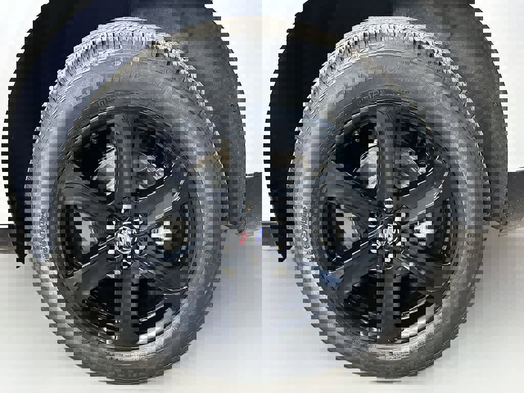 Used 2023 Buick Enclave Essence w/ Experience Buick Package image 8