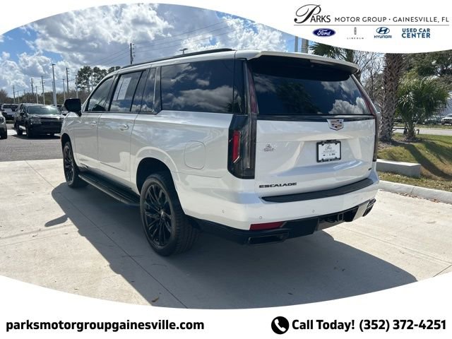 Used 2021 Cadillac Escalade ESV Sport Platinum image 6