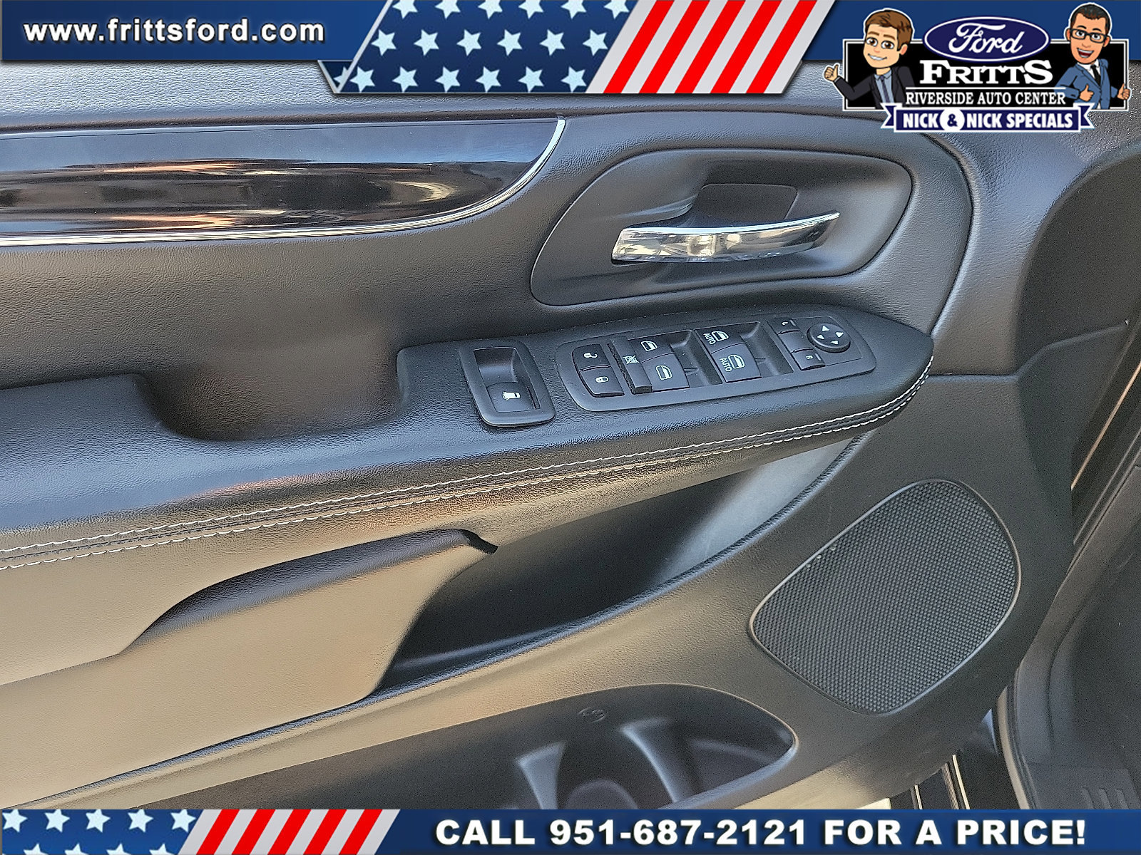 Used 2018 Dodge Grand Caravan SE image 12