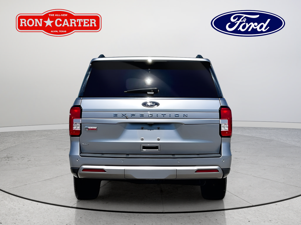 Certified 2022 Ford Expedition XLT RWD image 5