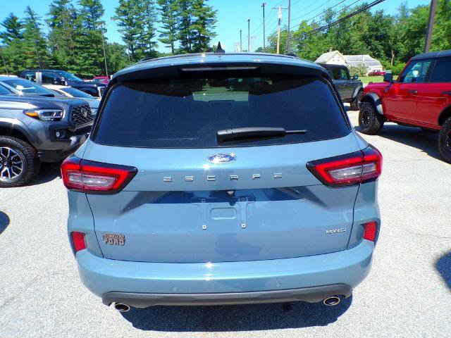 Certified 2023 Ford Escape ST-Line w/ Tech Pack #1 AWD/4WD image 6
